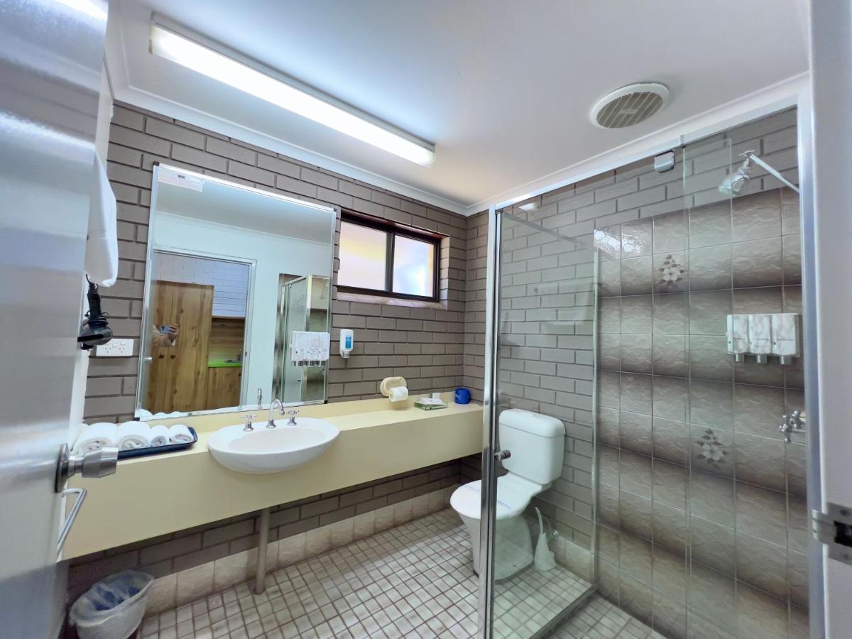 Albury Garden Court Motel Buitenkant foto